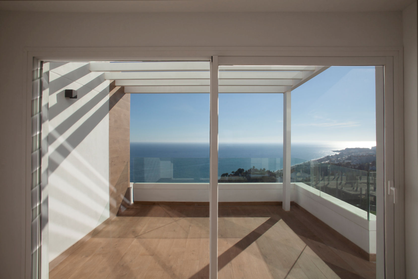 Luxury apartments under construction between Torrox Costa and Nerja


